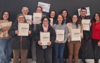 diplomas curso Auxiliar de Servicios Generales ASPAYM Andalucía