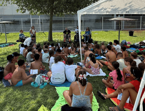 ASPAYM Sevilla acerca a Carmona la campaña “Con cabeza, sí; de cabeza, no”