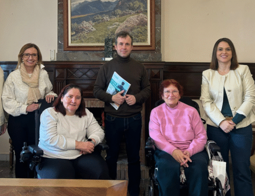 ASPAYM Jaén se reúne con el Ayuntamiento de Jaén para presentar su nueva Junta Directiva y abordar su 10º aniversario