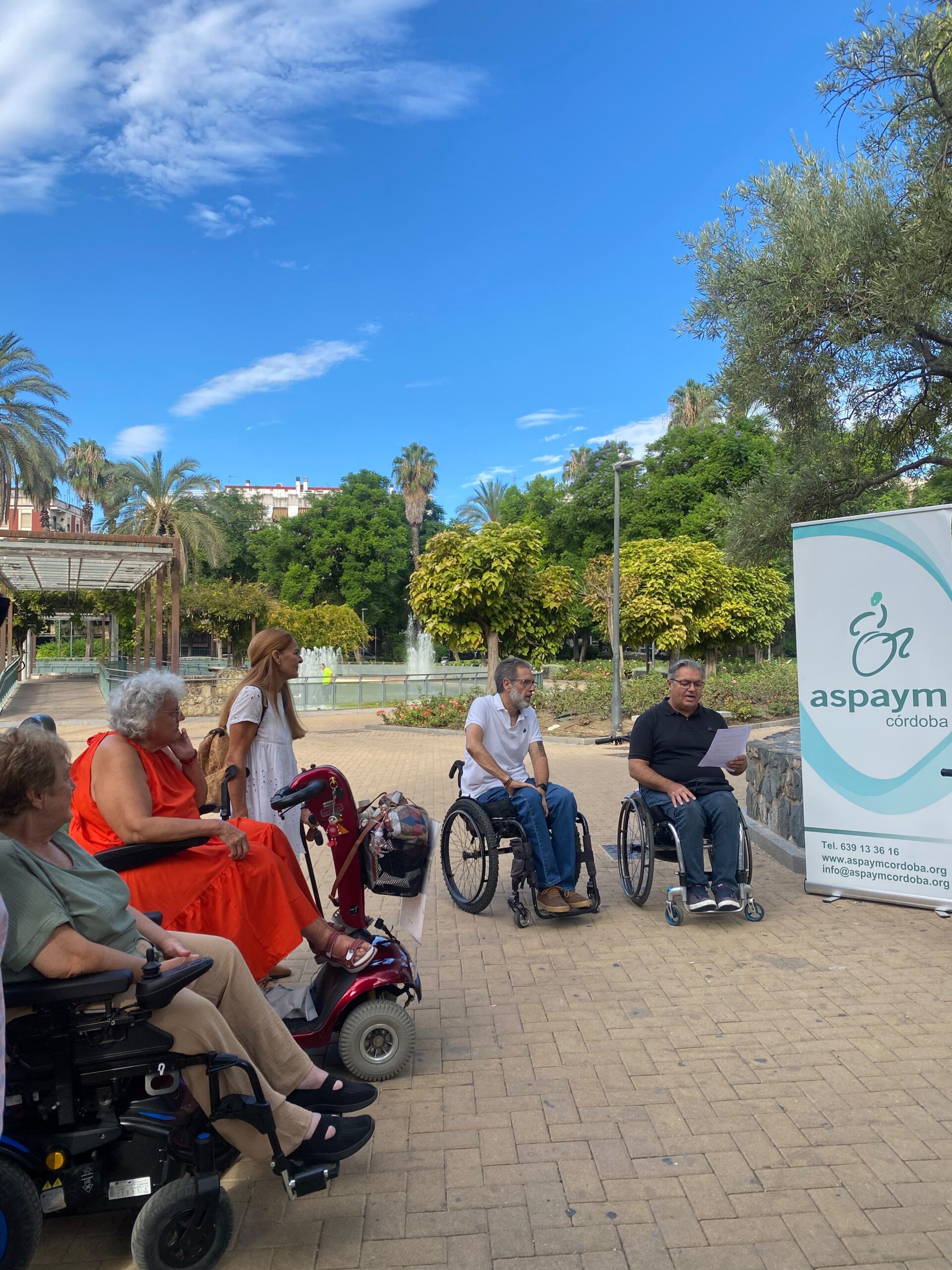 Lectura del manifiesto del Día de la Lesión Medular de ASPAYM Córdoba